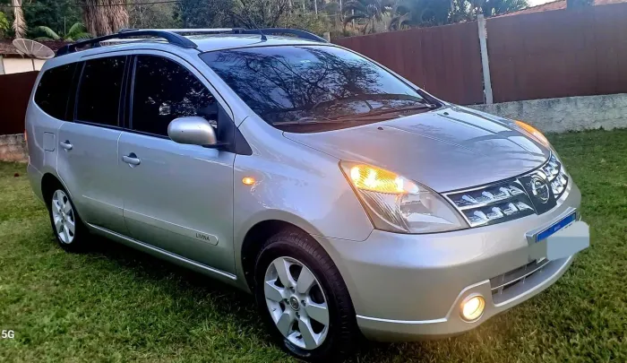 Nissan Livina Grand SL 1.8 16V Flex Fuel Aut. 2012