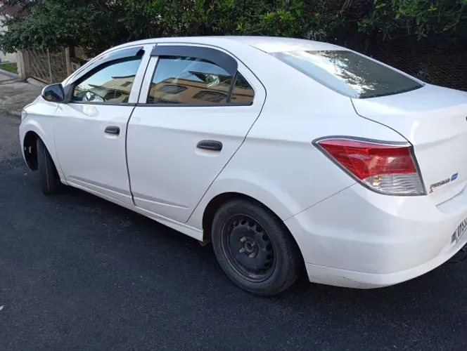 Alugo carro sedan 2018 para aplicativo 