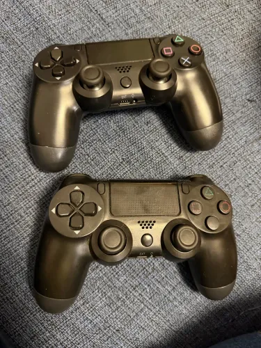 PS4 + 2 Controles + 6 Jogos - Ótimo Estado