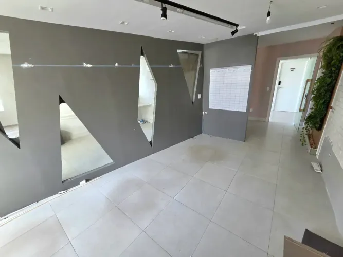 LOCAÇÃO - SALA COMERCIAL - TECH OFFICE | PONTA D´AREIA