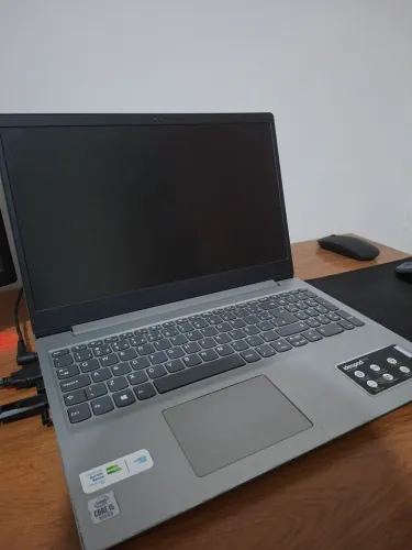 Notebook Lenovo IdeaPad S145 Core i5 | 12GB RAM | 1TB HD (Aceita SSD M.2)