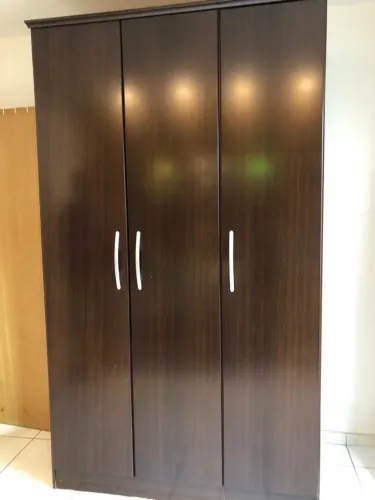 Guarda-roupa 3 portas 100% MDF já desmontado