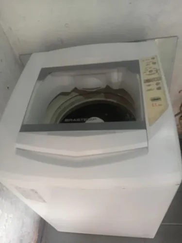 Máquina brastemp para retirada de peças