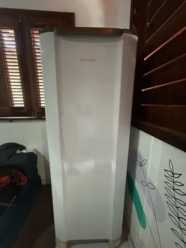 Refrigerador Esmaltec 260 lts