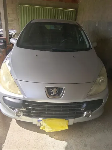Peugeot 307 Sed. Presence 1.6 Flex 16V 4P 2008