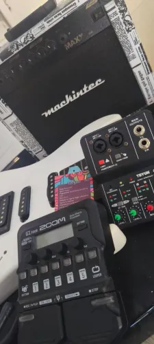 Kit Completo Guitarra Tagima TG-510 + Pedaleira Zoom + Cubo + Interface de Áudio