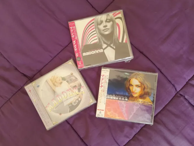 Madonna Lote CDs Singles Japan Edition com OBI.