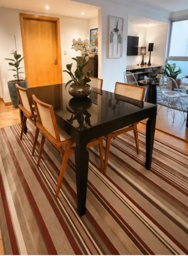 Mesa de Jantar Tok&Stok - Design Elegante e Sofisticado