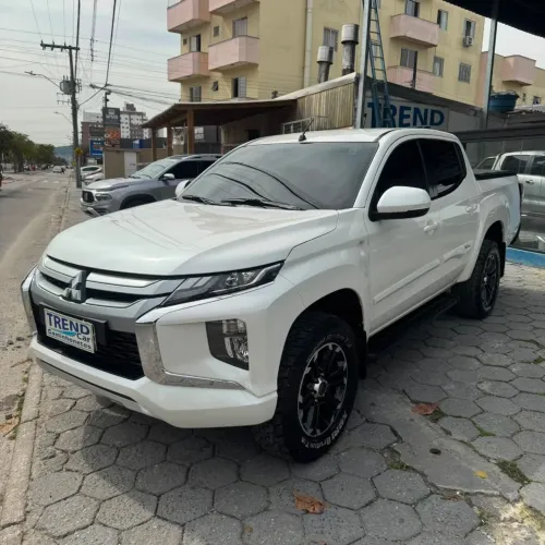 Mitsubishi L200 Triton Sport GLS 2.4 CD Diesel Aut. 2025