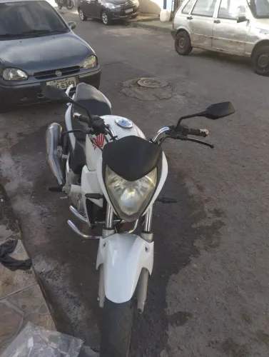 CB300