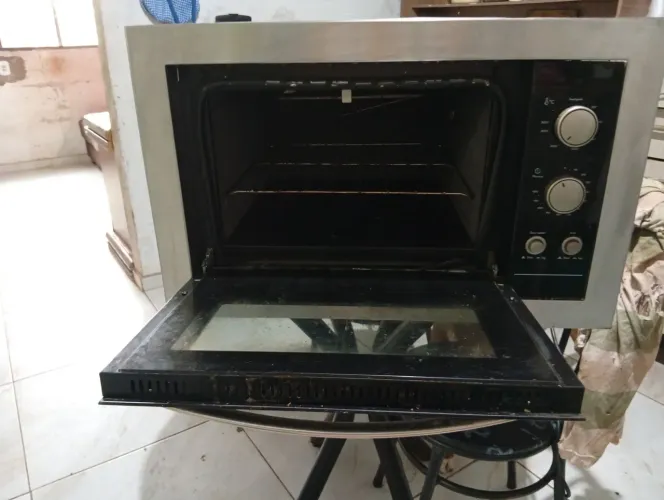 Vendo forno elétrico