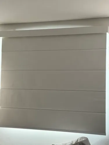 PERSIANA ROMANA BLACKOUT BRANCA (nova)