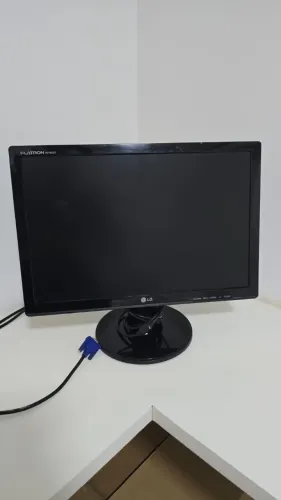 Monitor LG Flatron W1942S 19" ? Para Peças / Conserto