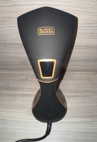Higienizador e Passador a Vapor Portátil (Steamer) Black+Decker