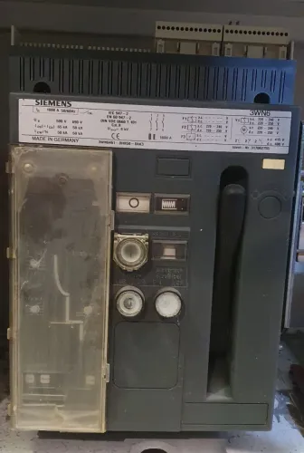 DISJUNTOR SIEMENS 3WN6 - 1600 AMP