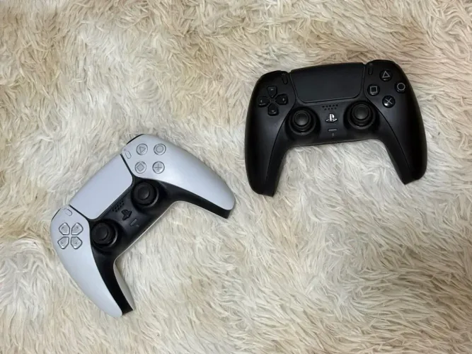 Controle PS5 semi novo-Preto ou Branco(valor da unidade)