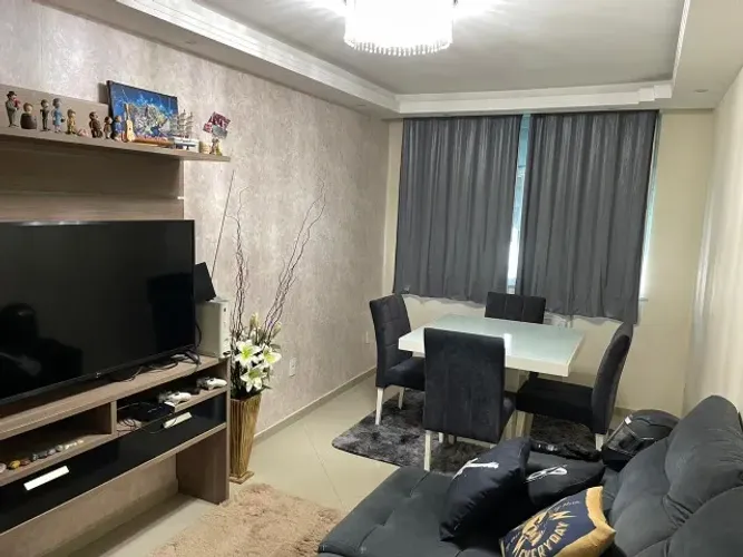 Apartamento reformado no Bairro Araújo completo porteira fechada