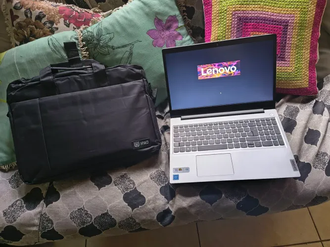 Notebook Lenovo IdeaPad3 Brinde