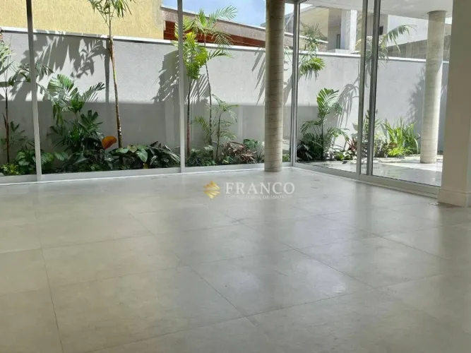 Sobrado com 3 dormitórios à venda, 265 m² por R$ 2.900.000,00 - Condomínio Residencial Gre