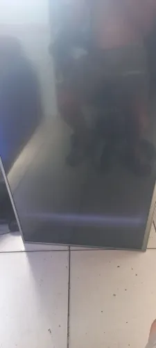 Vendo tv semp de 43 polegadas smart pra retirada de peças 