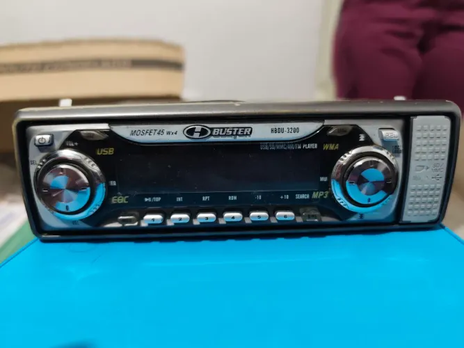 Som automotivo Buster