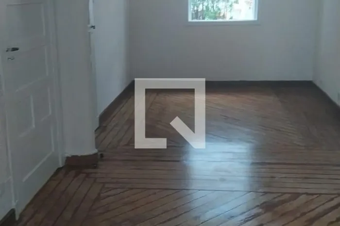 Casa à Venda - Santa Cecília, 3 Quartos, 130 m2