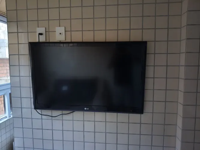 TV LG LED 42