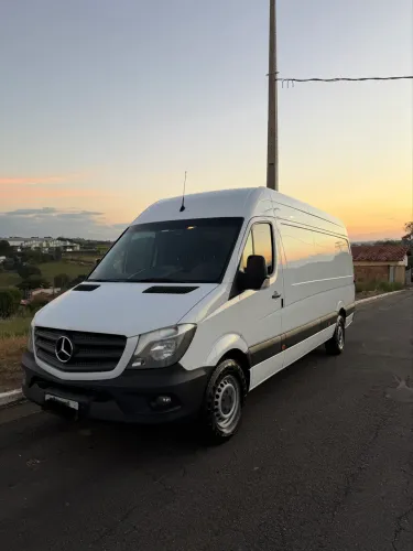 Mercedes-Benz Sprinter 313 Furgão Longo T. Alto Diesel 2019