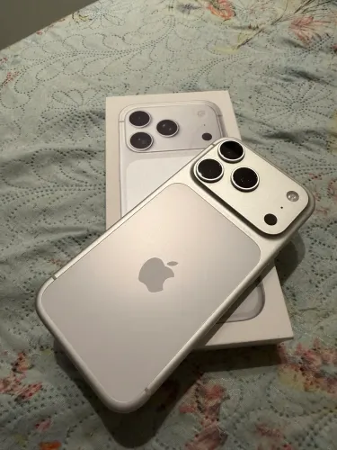 iPhone 17 pro 256gb - aceito cartão