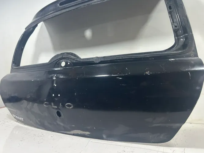 Tampa traseira Clio 13/17 para recuperar 