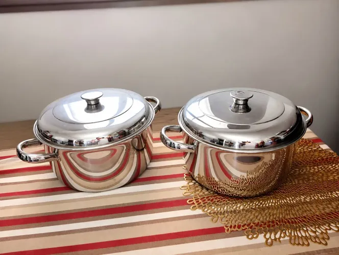 Kit com 2 Panelas Brinox Inox Linha Profissional com Tampa
