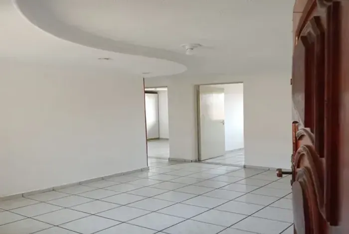Apartamento Cdhu à venda no Bairro da Vila Aurora na Rua César Augusto Costalonga Varejão 