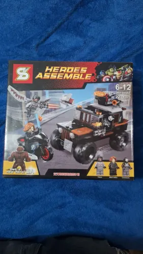 Conjunto Lego heroes assemble brinquedo