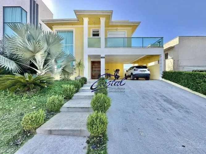 Casa com 3 quartos / suítes à venda, 382 m² - Condomínio Terras de Santa Adélia - Vargem G