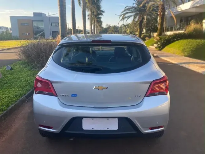Chevrolet Onix Hatch LTZ 1.4 8V Flex Aut. 4P 2018