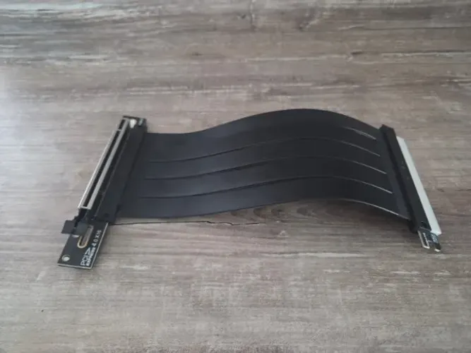 Cabo Riser PCIe 4.0 X16