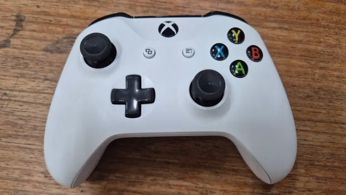Controle do Xbox One S funcionando 100%
