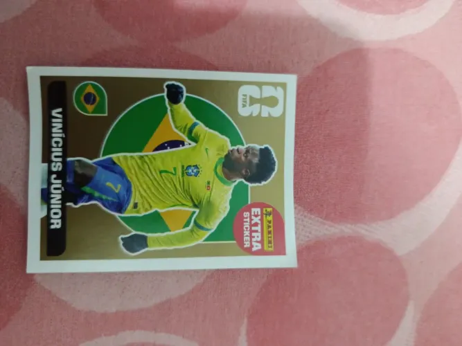 Figurinha legend do Vini Jr dourada 