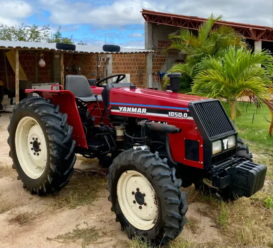Trator Yanmar 1050-D 4x4 Traçado e Direção hidráulica