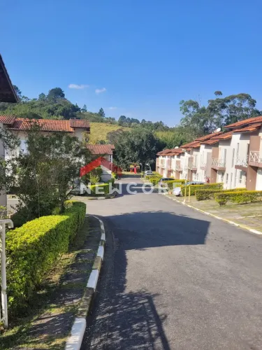 Casa de condomínio em Rua Graciano Soares de Araújo - Jardim Central - Cotia/SP
