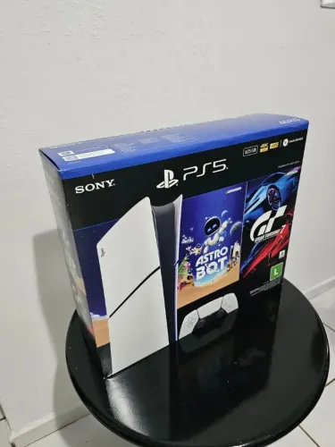 Console Playstation®5 Slim Digital - Pacote Astro Bot E Gran Turismo 7 - Branco