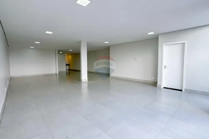 LOJA NOVA À VENDA NA QE 56  GUARÁ II | ALTO POTENCIAL COMERCIAL E CONSTRUTIVO