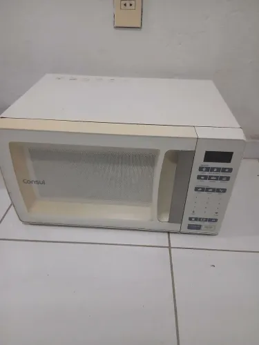 Micro-ondas funcionando normalmente