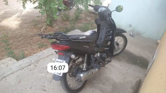 Moto 50cc econômica, documentação em dia / Currais Novos - RN
