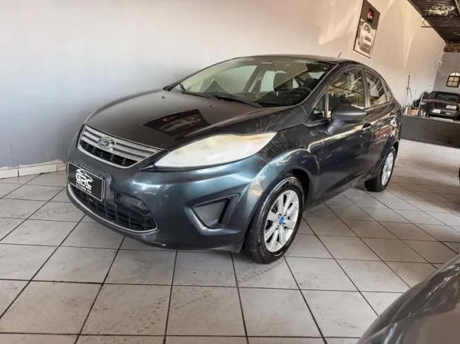 Ford Fiesta Sedan 1.6 16V Flex Mec. 2011