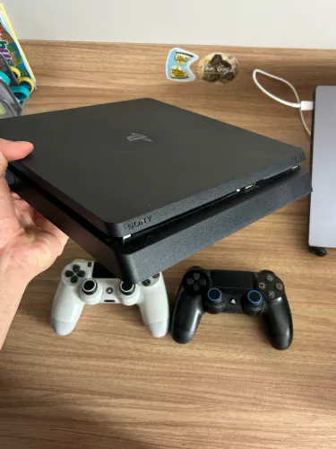 Ps4 Slim 1TB