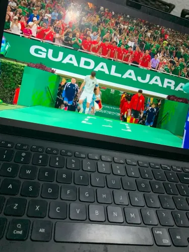 Samsung TAB S7 FE + Capa Teclado Original Samsung