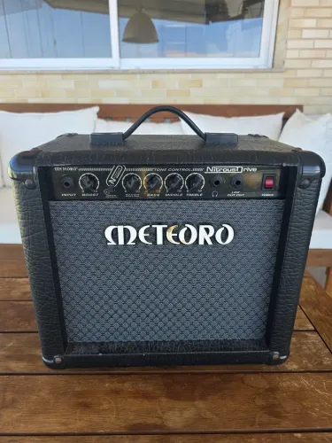 Amplificador Guitarra Meteoro Nitrous Drive 15W - Perfeito Estado