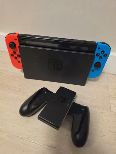 Vendo Nintendo switch 