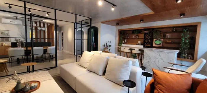 Apartamento à venda, 3 quartos, 1 suíte, 2 vagas, Centro - Florianópolis/SC